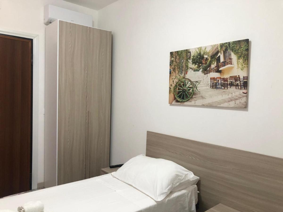 B&B Ornella レヴェラーノ エクステリア 写真